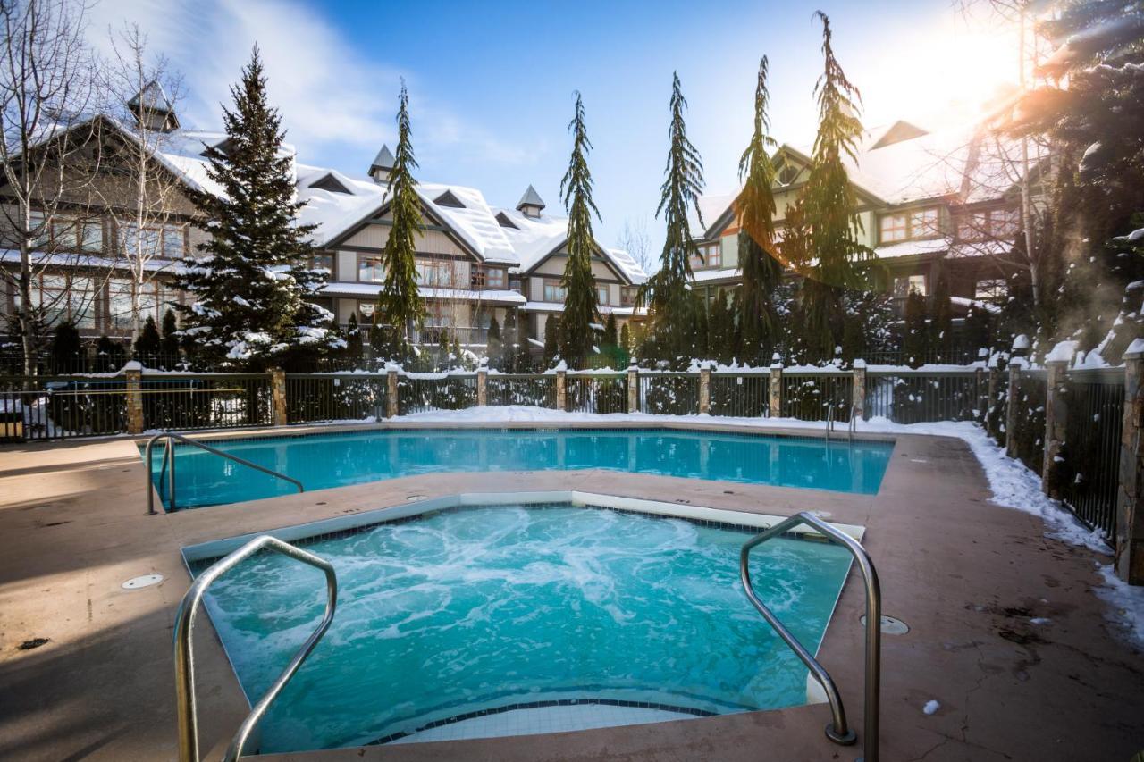 Stoney Creek Northstar By Whistler Premier Apartment Exterior photo